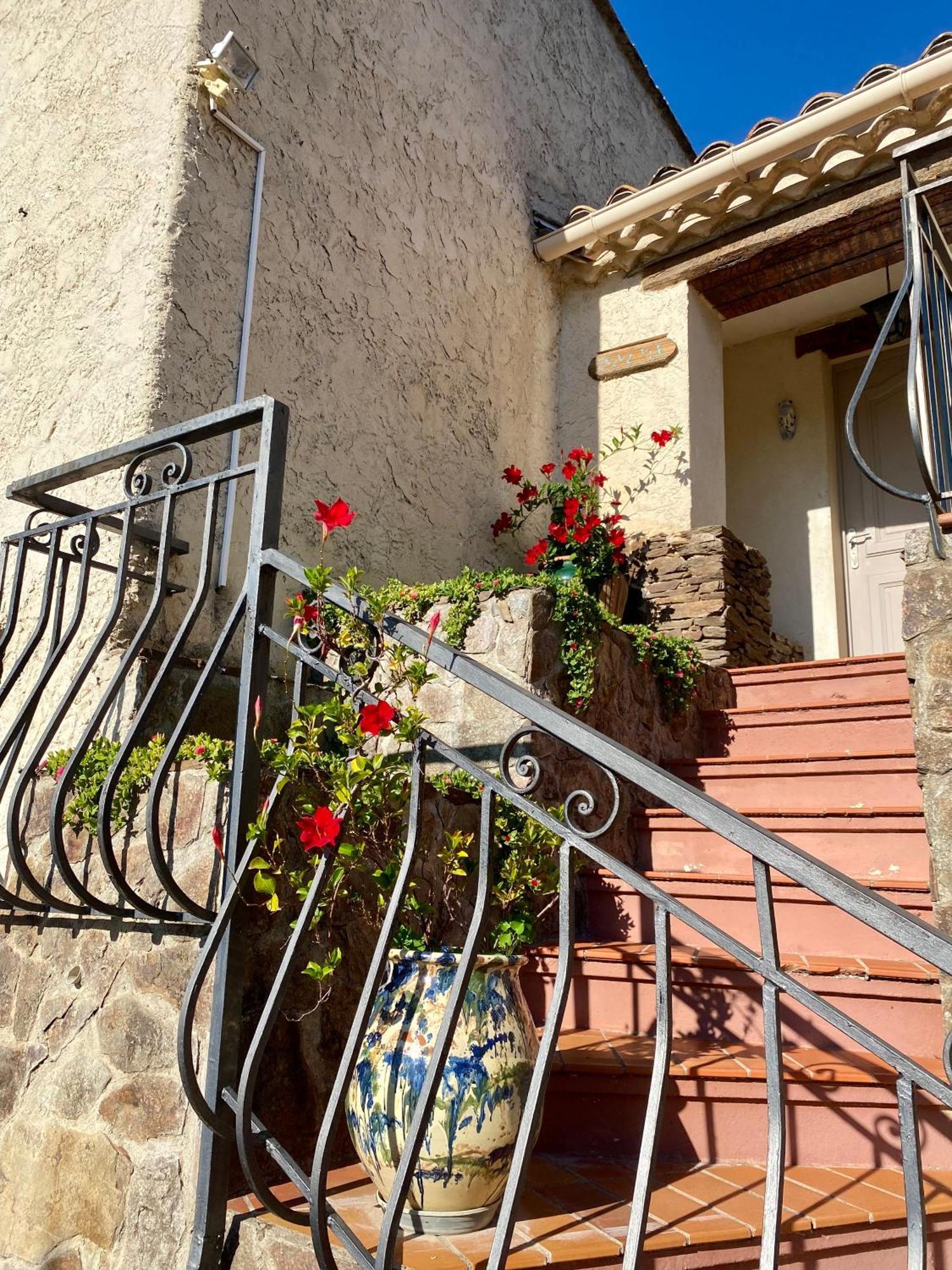 Le Micocoulier Apartment Ла Кро Екстериор снимка
