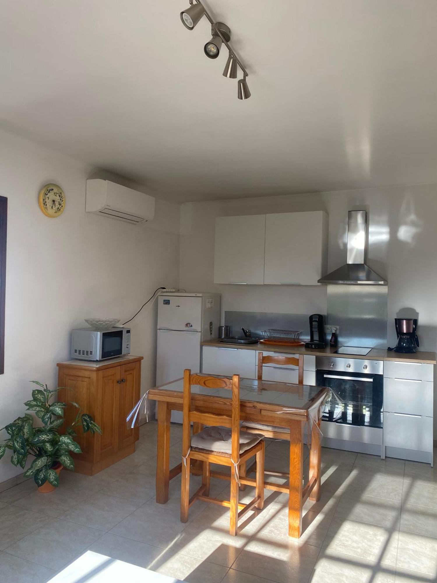 Le Micocoulier Apartment Ла Кро Екстериор снимка
